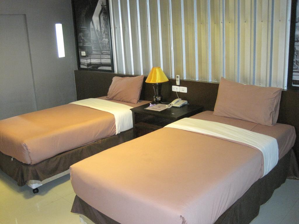 The Wing Design Hotel Bangkok Szoba fotó